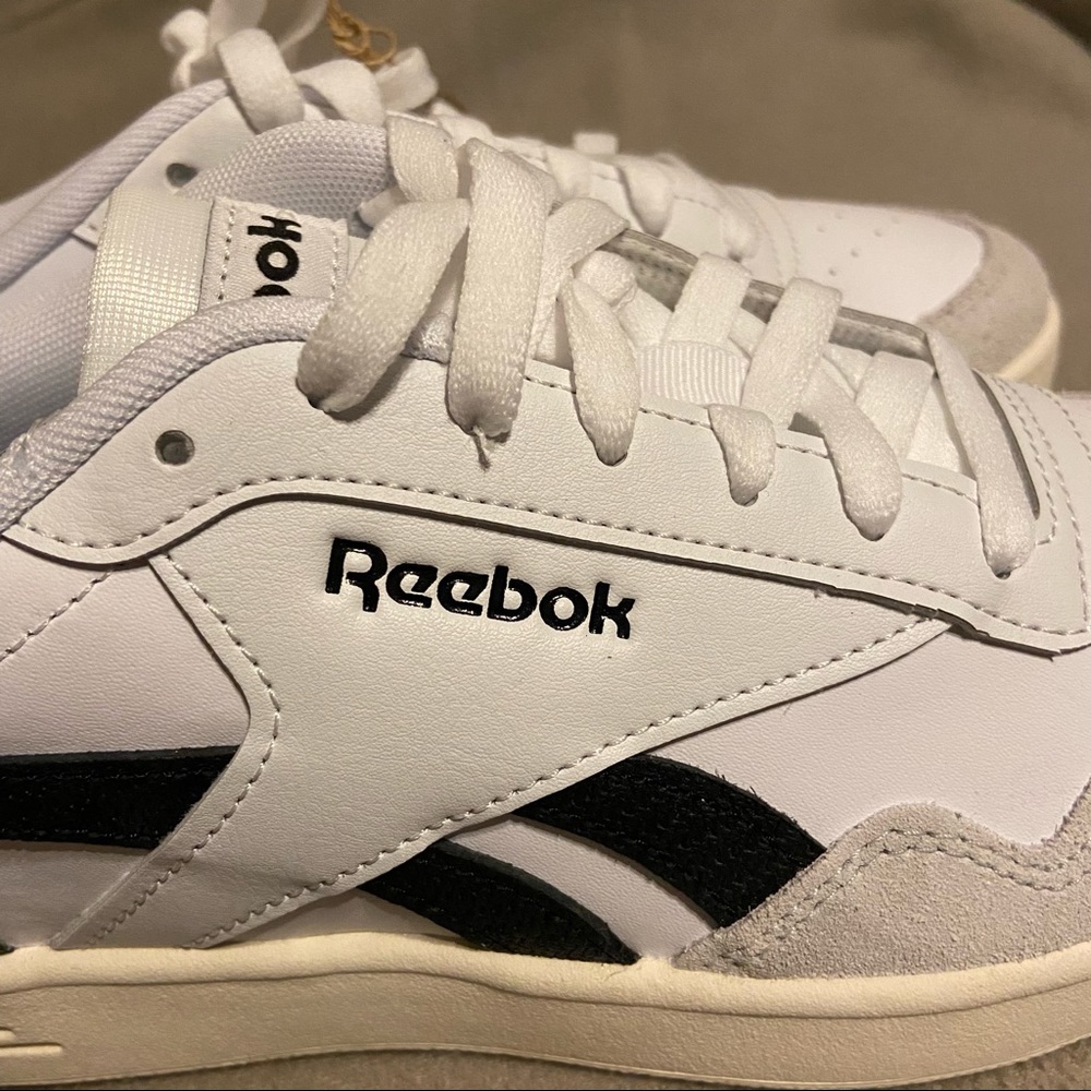 Reebok size 7